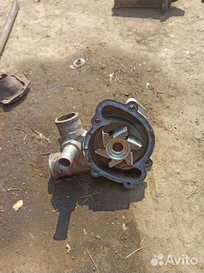 Помпа змз 406