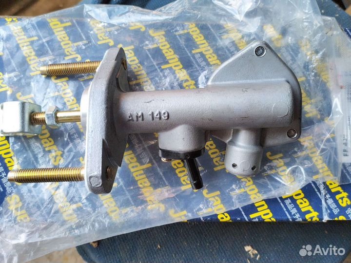 Главный цилиндр сцепления FR-430