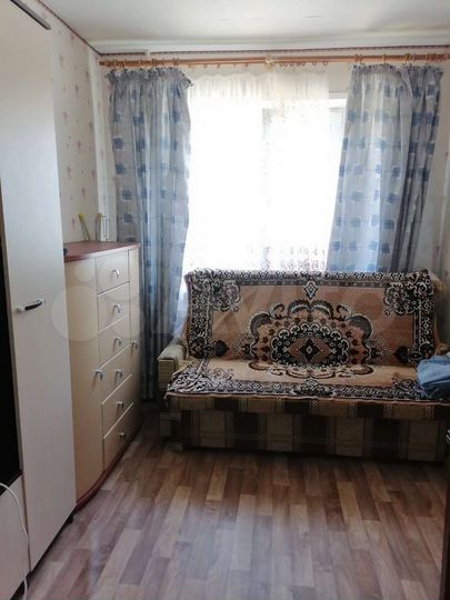 2-к. квартира, 43 м², 3/5 эт.