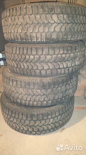 Yokohama Ice Guard F700S 235/65 R17