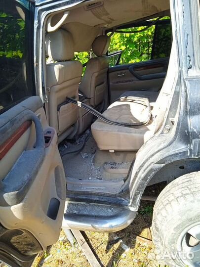 Запчасти для Лексус LX