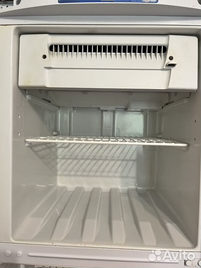 Холодильник бу indesit