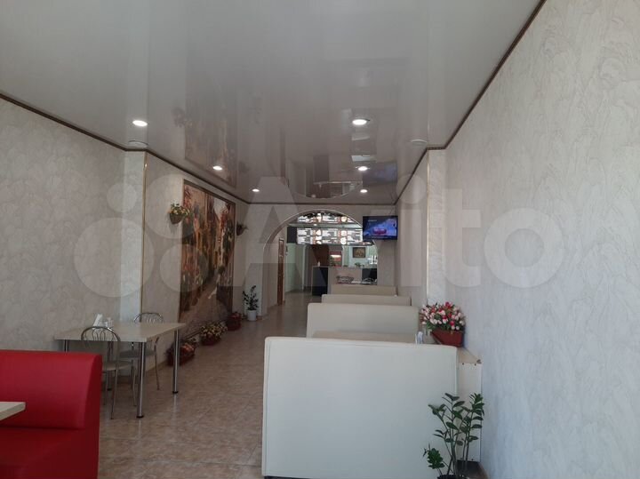 Сдам торговое помещение, 170 м²