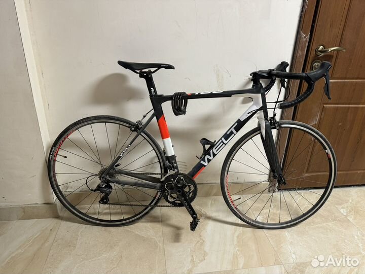 Шоссейный велосипед welt