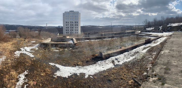 Здание, 350.6 м²