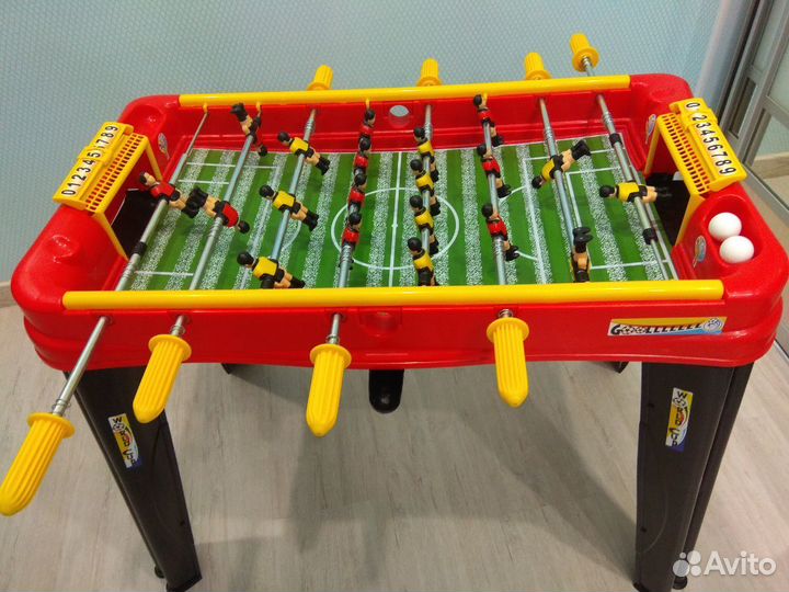 Напольный футбол игра