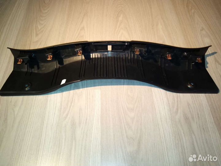 Накладка замка багажника Ford Mondeo 5