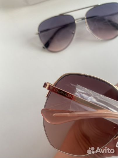 Солнцезащитные очки Calvin Klein новые оригинал