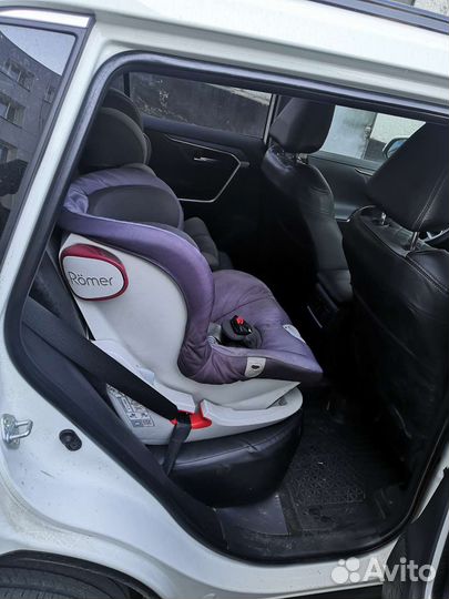 Детское автокресло 9 - 18 кг britax romer king 2