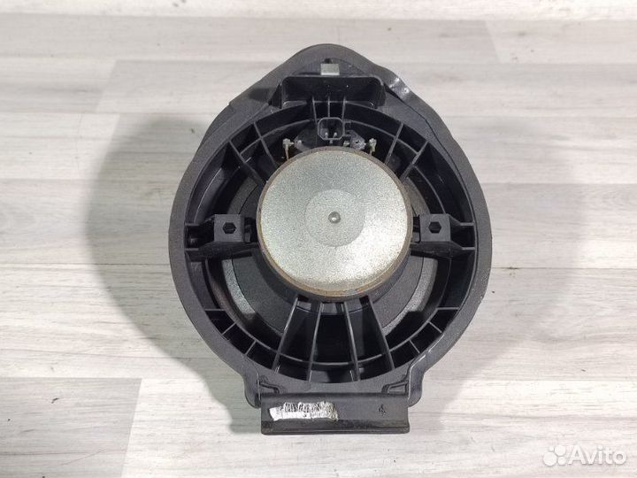 Динамик двери задний Opel Astra J A16XER 2010