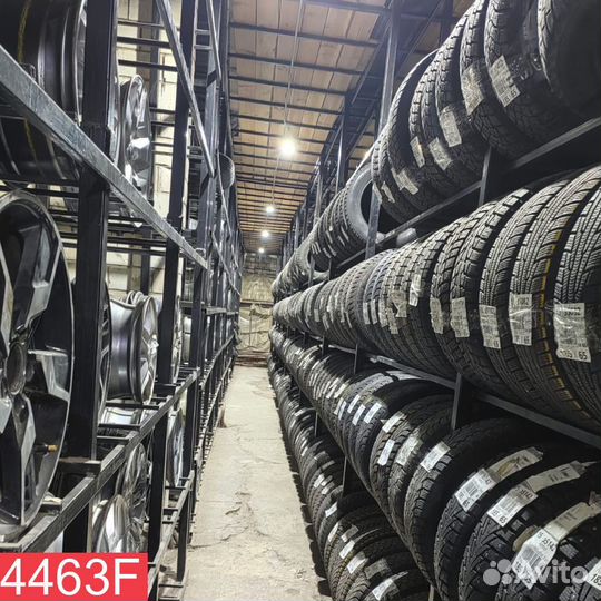 Continental ContiCrossContact Viking 215/65 R16 97L