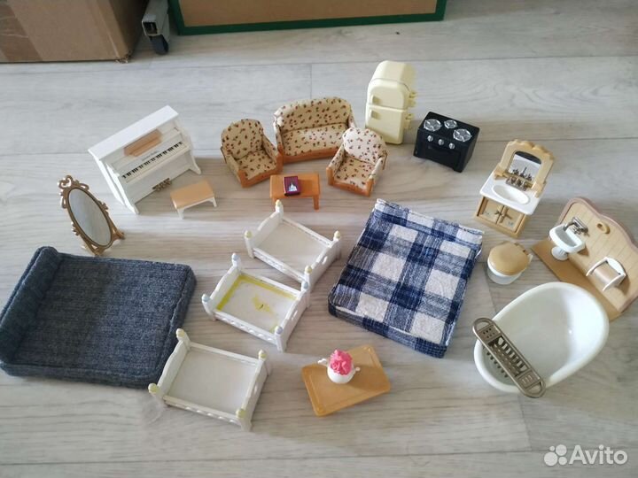 Sylvanian families запчасти, машинки, мебель,звери