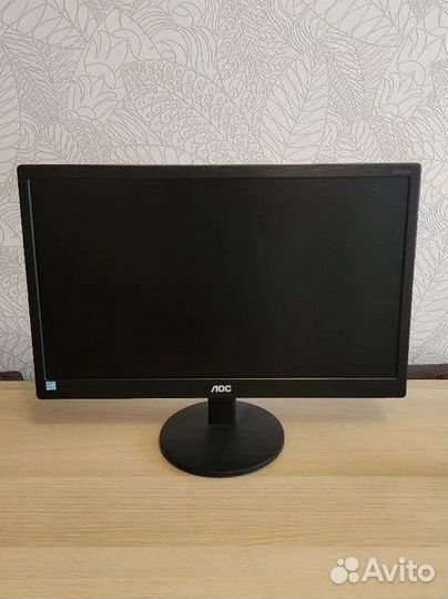 Монитор 19 дюймов