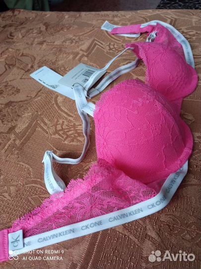 Бюстгальтер