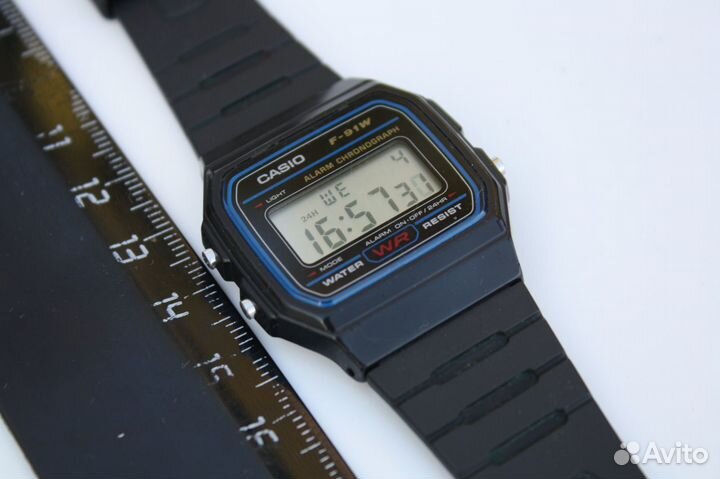 Разные часы от Casio кварц quartz