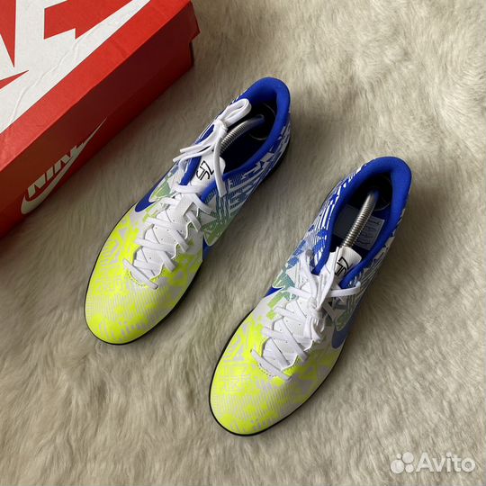 Футзалки Nike Vapor 13 Club NRG IC