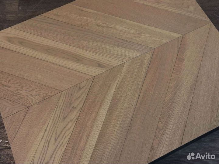 Замковая паркетная доска елочка