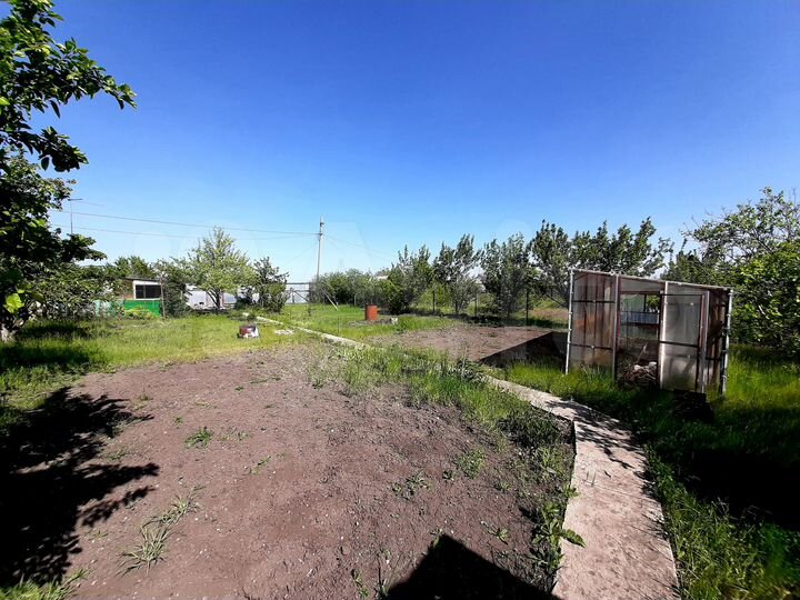 Дача 20 м² на участке 6 сот.