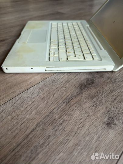 Apple MacBook a1181