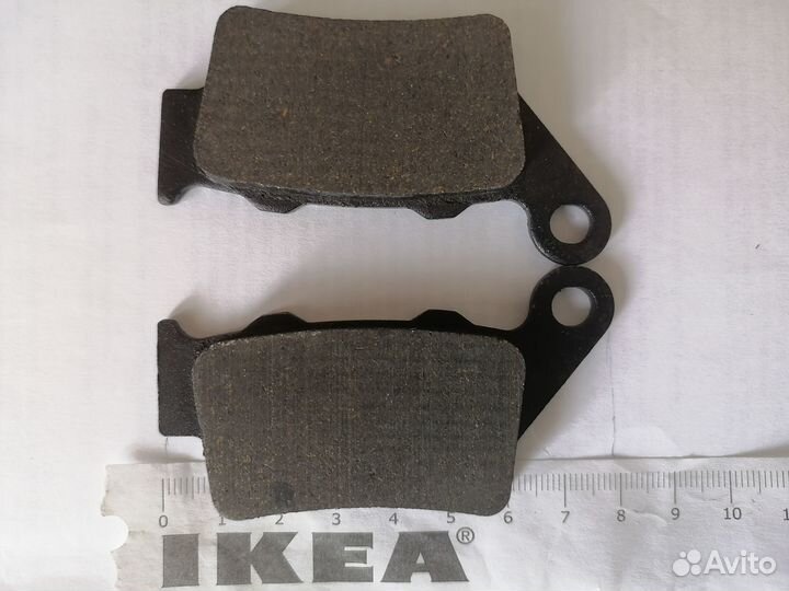 Тормозные колодки на скутер