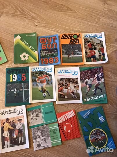 Футбол хоккей календарь,программки/70-80