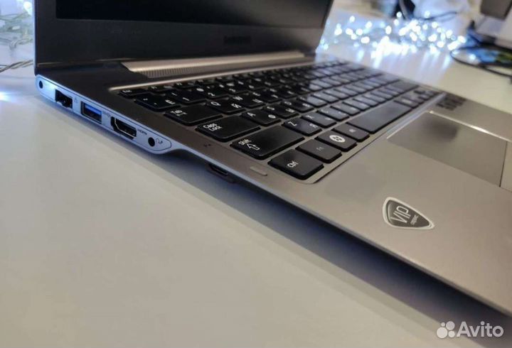 Быстрыйй Ультрабук Samsung 13.3 на ssd