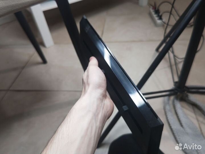 Вертикальная подставка для Sony Playstation 4 Fat