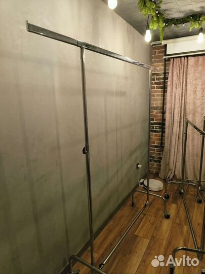 Вешалка напольная. Вешало