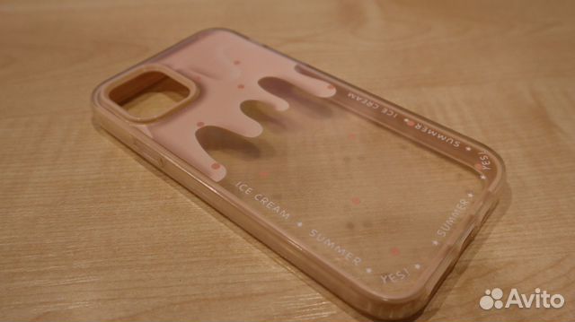 Чехол на iPhone 12