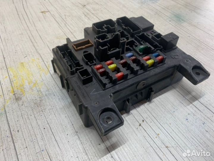 Блок предохранителей Mitsubishi Lancer 10 седан