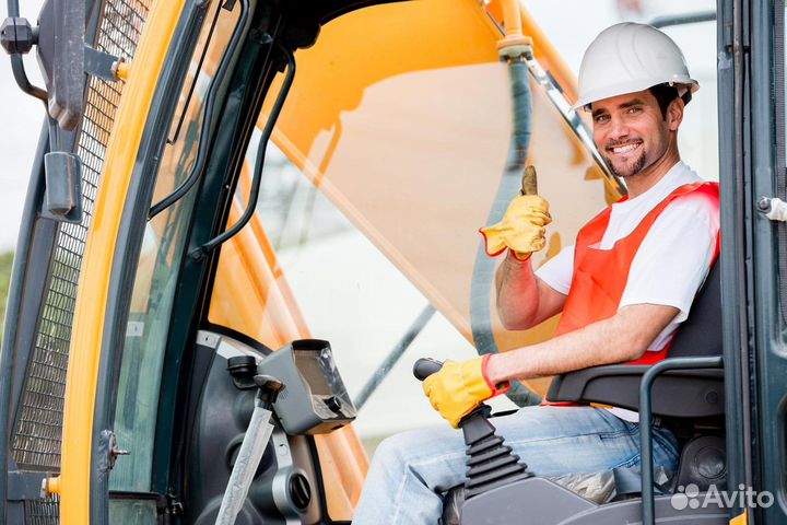 Машинист крана на пневмоколесном ходу (крановщик)