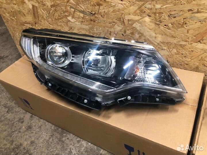 Фара передняя левая Kia Optima 2016-2018