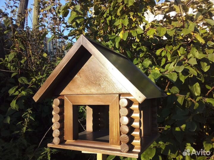 Кормушка для птиц