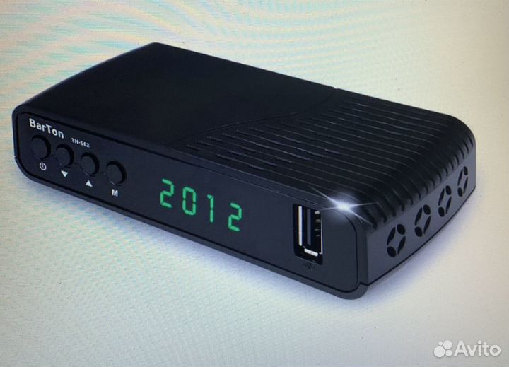 Эфирный цифровой приемник BarTon TH-562 DVB-T2