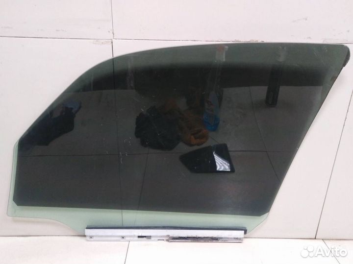 Стекло двери передней правой Opel Meriva 2003-2010