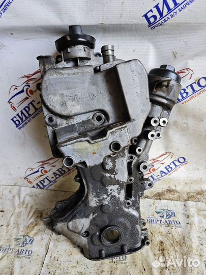 Крышка двигателя Volkswagen Golf Mk6 (2008—2012)