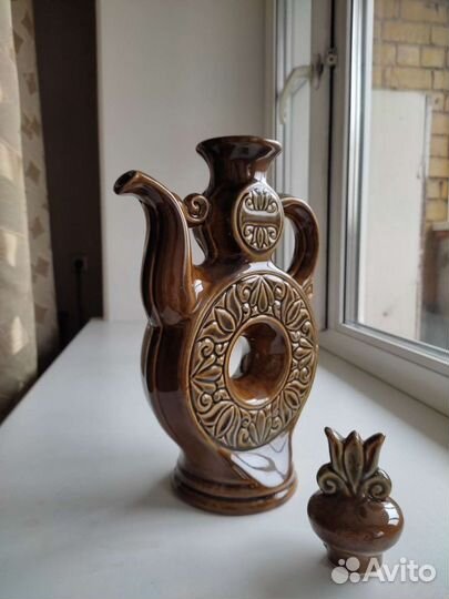 3 Кувшина и 2 стакана