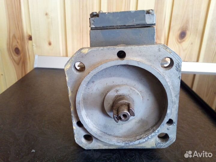 Электродвигатель СССР