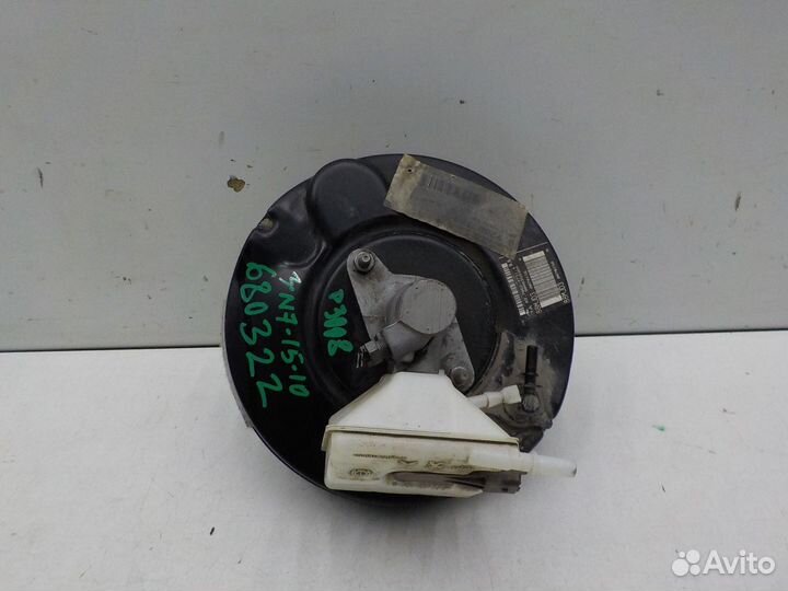 Вакуумный усилитель тормозов на Peugeot 3008