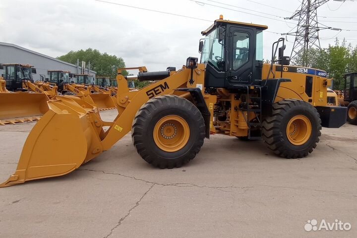 Фронтальный погрузчик SEM 658D, 2023