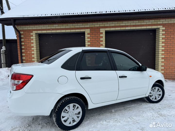 LADA Granta 1.6 AT, 2013, 129 000 км