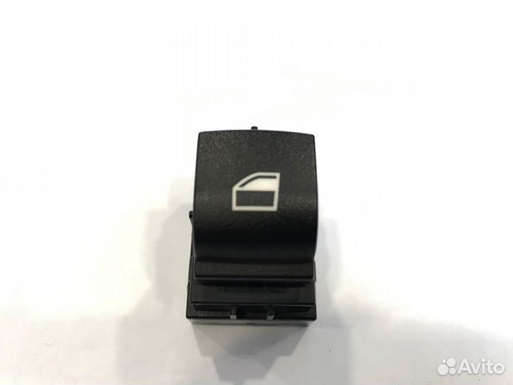 Кнопка стеклоподъемника задняя Bmw 3-Series F30