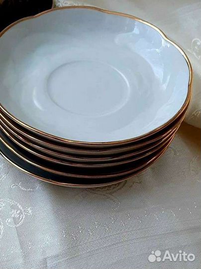 Блюдца, сахарница Дулево, чайная пара на добор