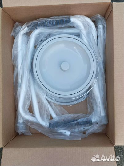Санитарное кресло туалет, новое, в упаковке