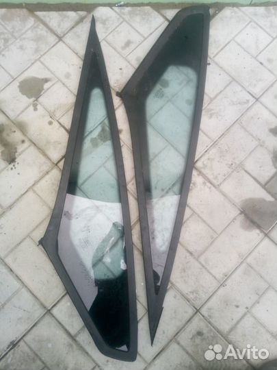 Стекло треугольник Ford S-MAX Форд Эс-макс