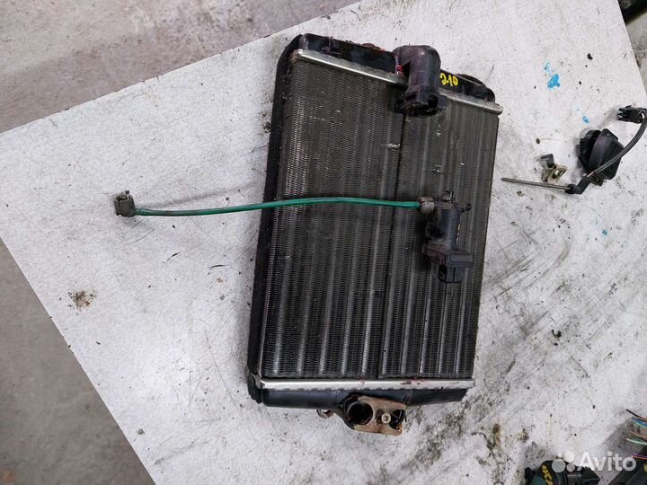 Радиатор печки Mercedes W210