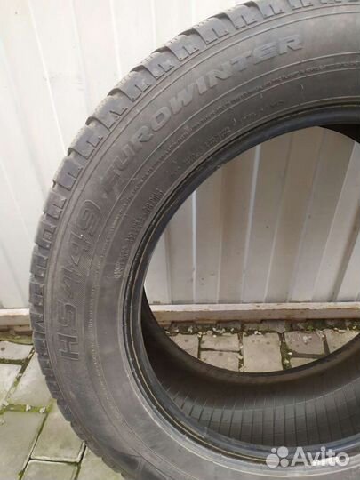 Falken Eurowinter HS-449 235/60 R18