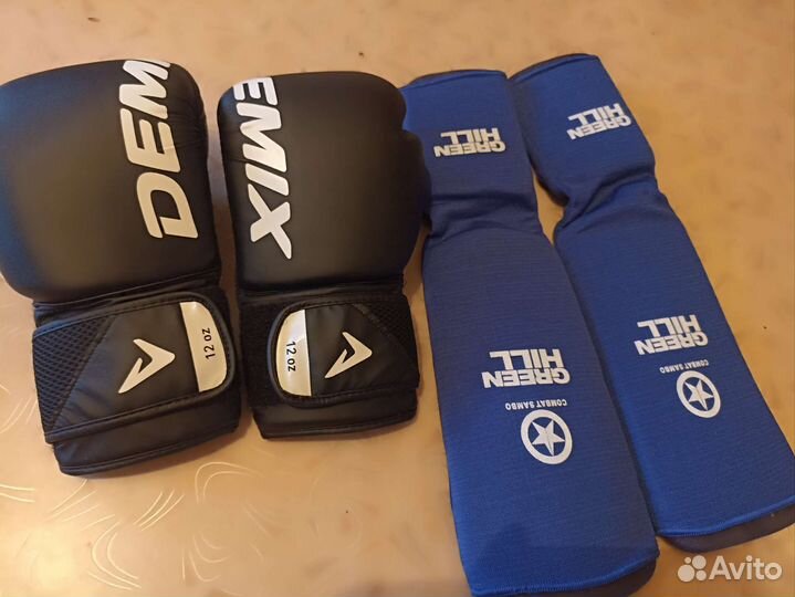 Боксерские перчатки 12 oz кожа