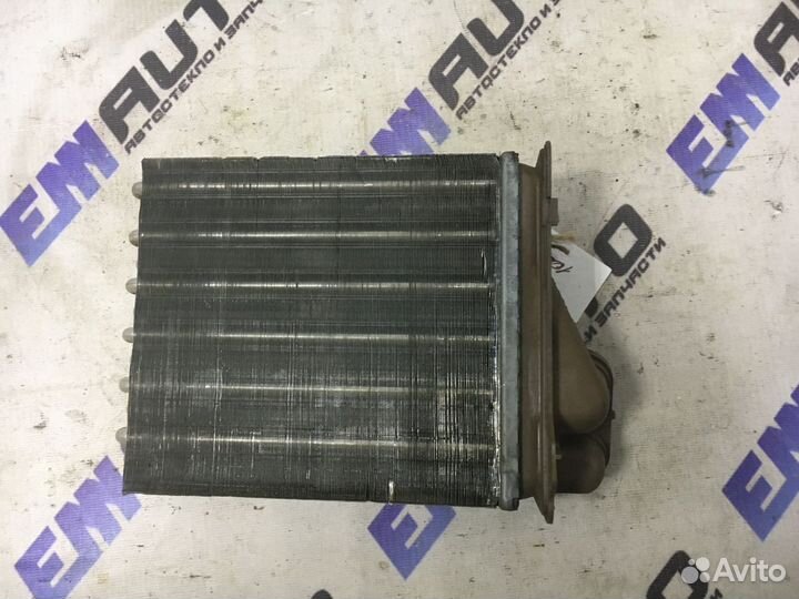 Радиатор отопителя Рено Логан