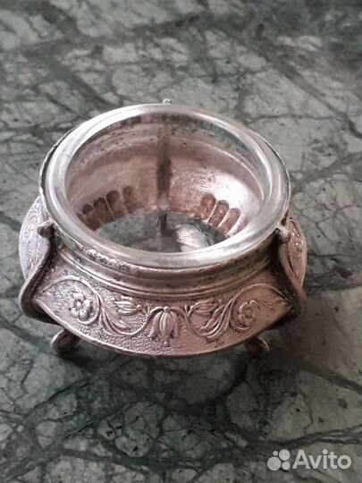 Чайничек,стопки и солонки скань,мельхиор